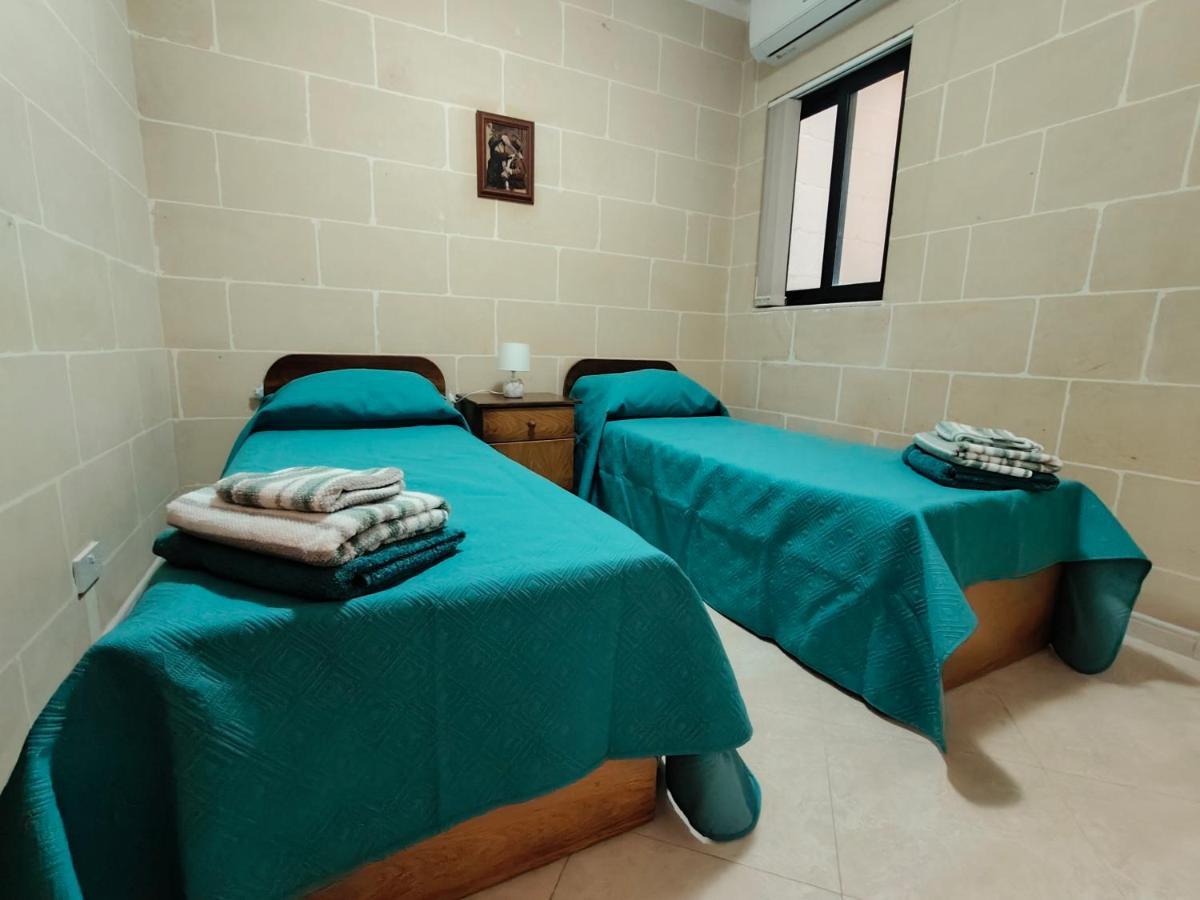 Seaview Apartment Zebbug  Kültér fotó