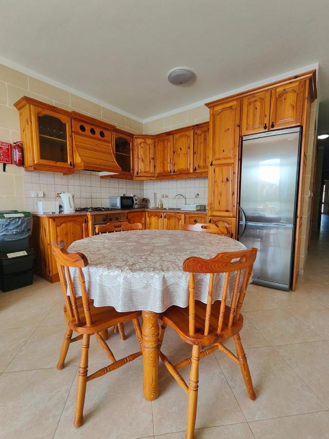 Seaview Apartment Zebbug  Kültér fotó